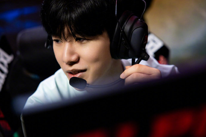 哈洛的镜头 哈洛的镜头