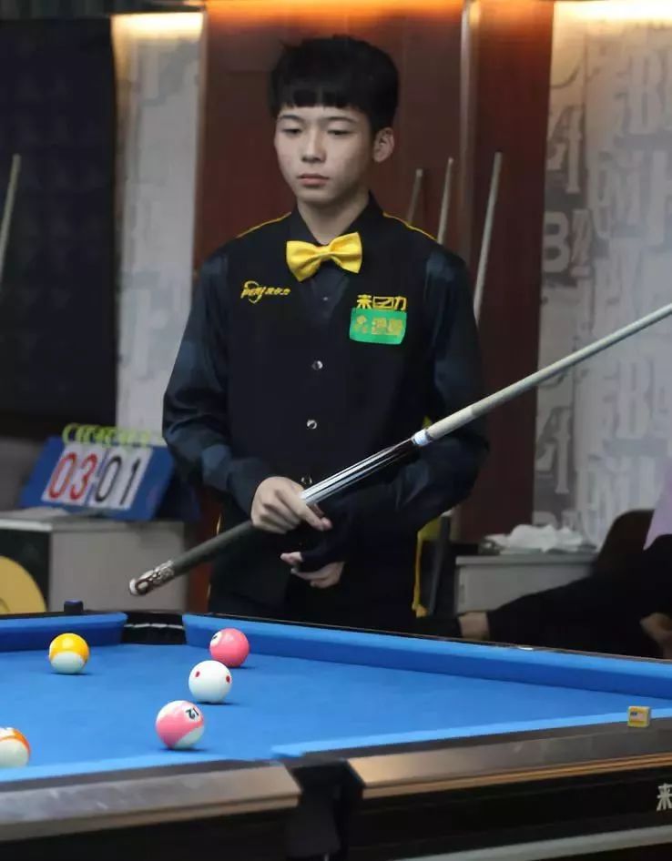 中与内切射 中与内切射