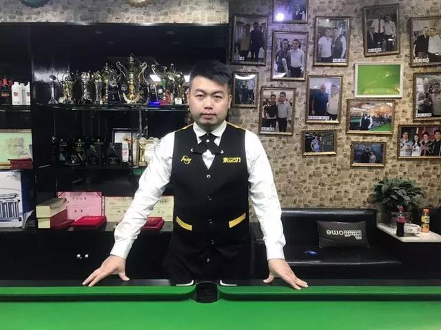 在她選擇裁